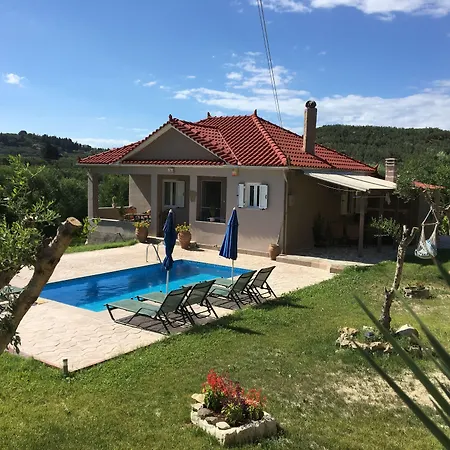 Вилла Planos Villa Циливи