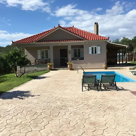 Planos Villa Вилла